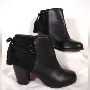 Women's Black Ankle Boots by New Directions Sz 9.5 Fringe Straps Side Zipper